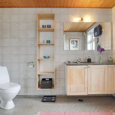 Detlef - 200m From The Sea By Interhome